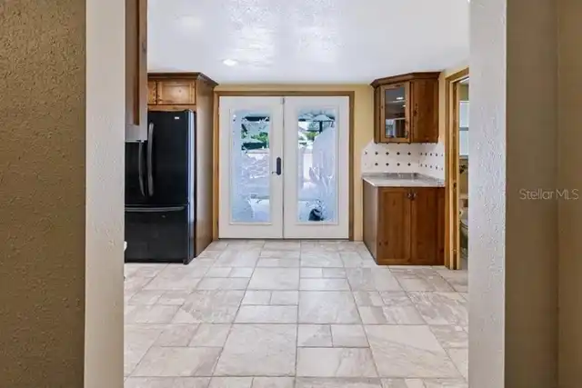Listing Photo 19