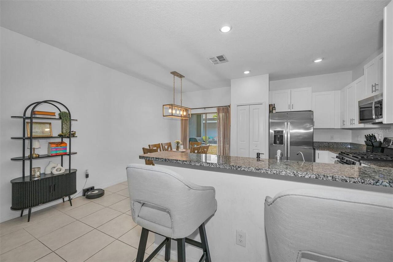 Listing Photo 14
