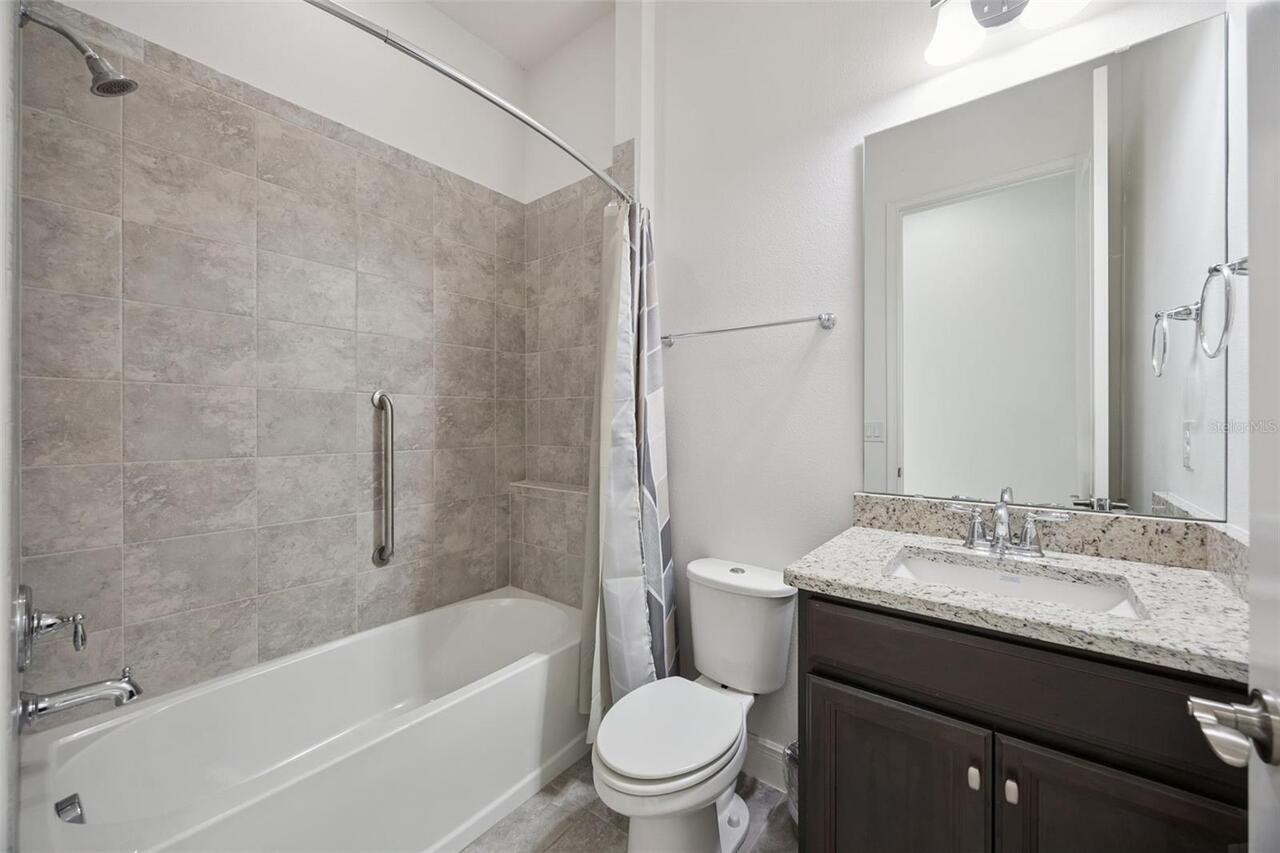 Listing Photo 22