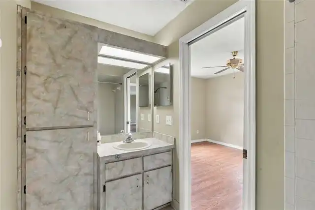 Listing Photo 27