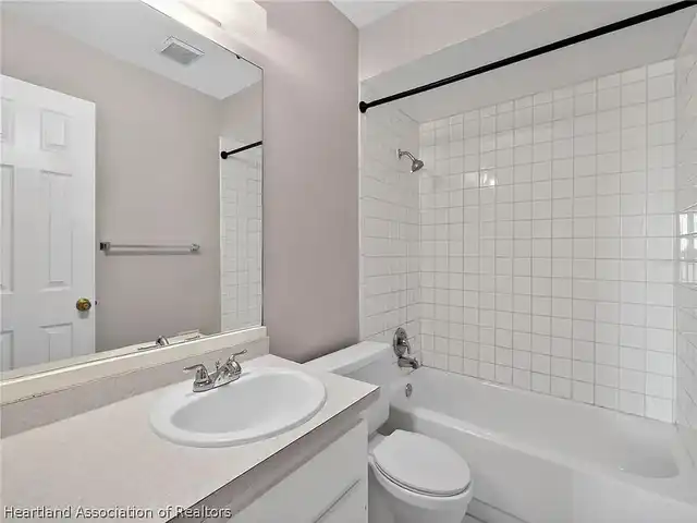 Listing Photo 7