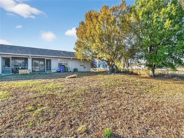 Listing Photo 10