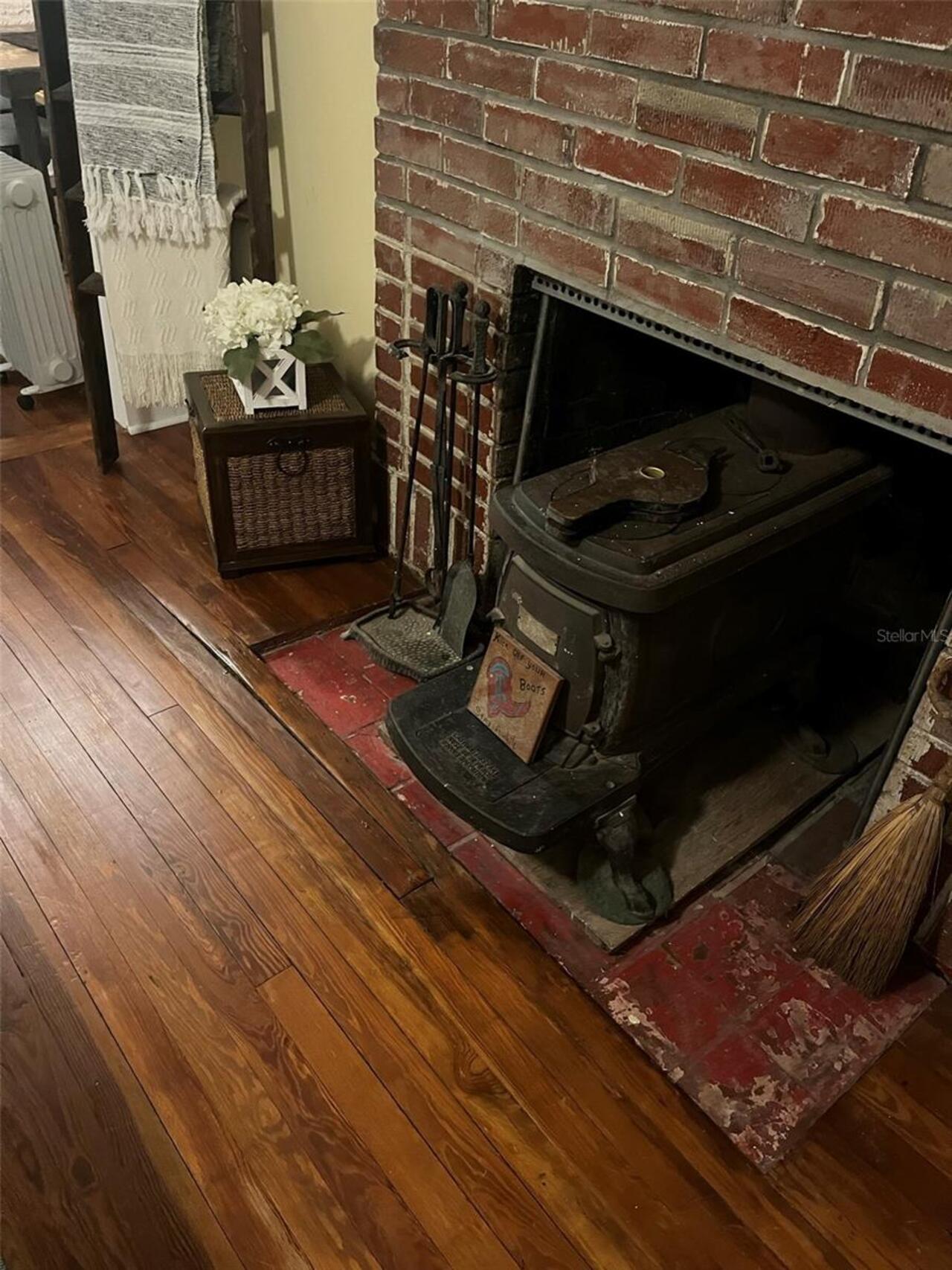 Listing Photo 7