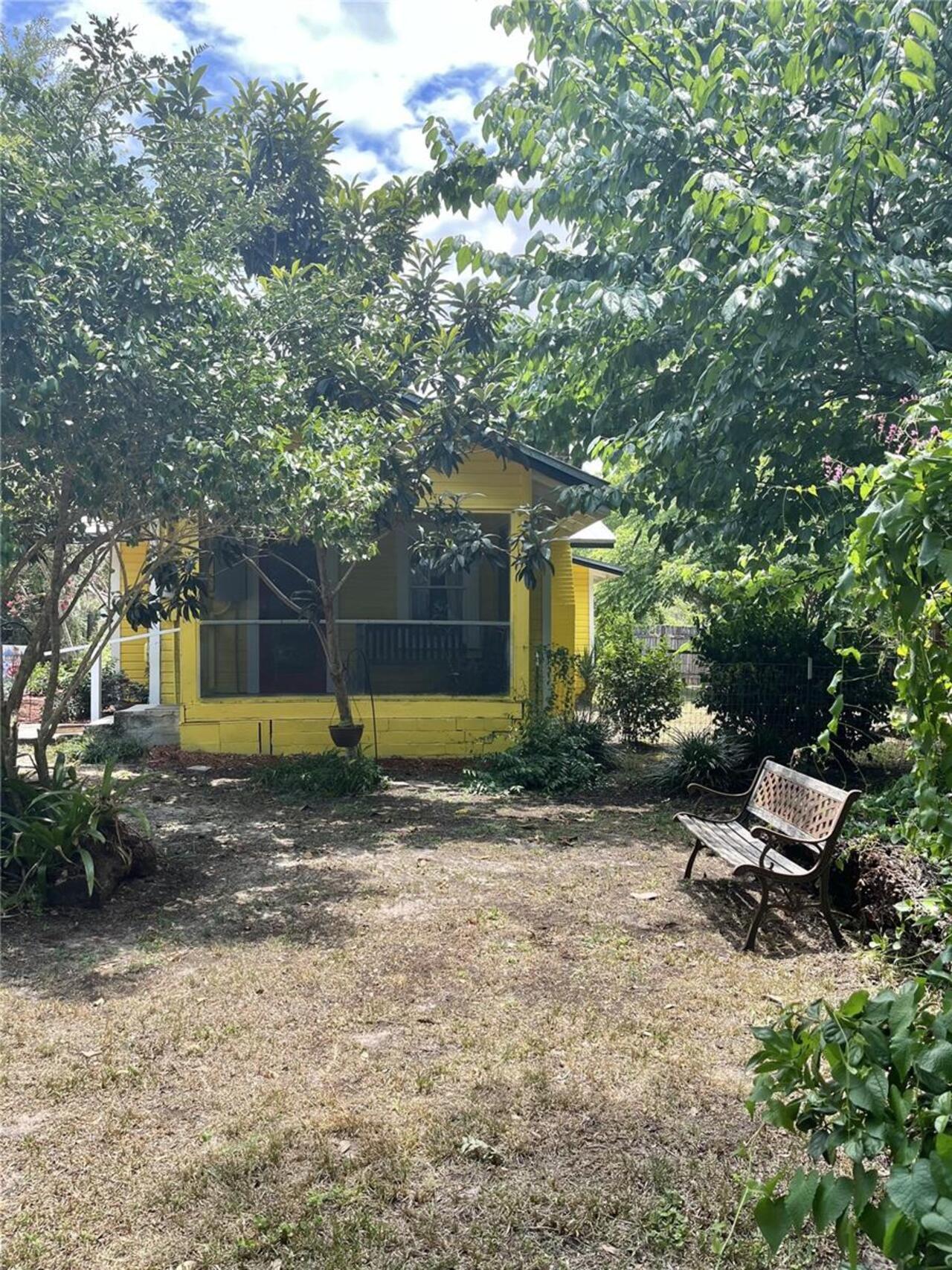 Listing Photo 11