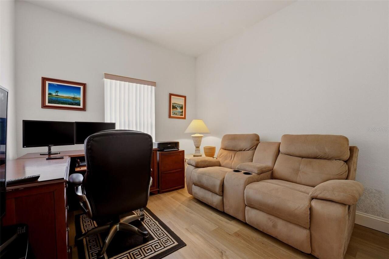 Listing Photo 23