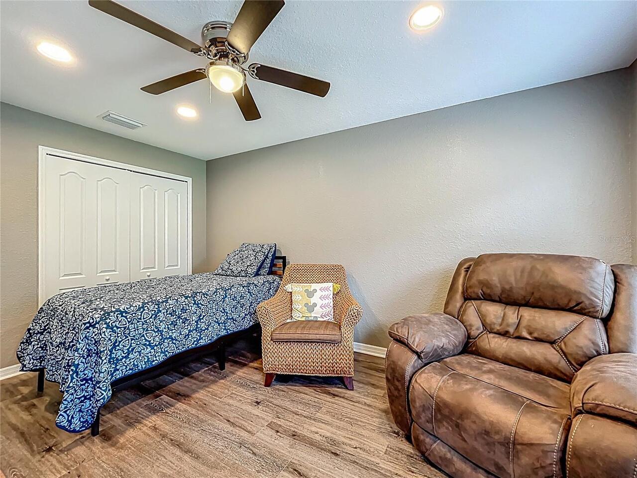 Listing Photo 22