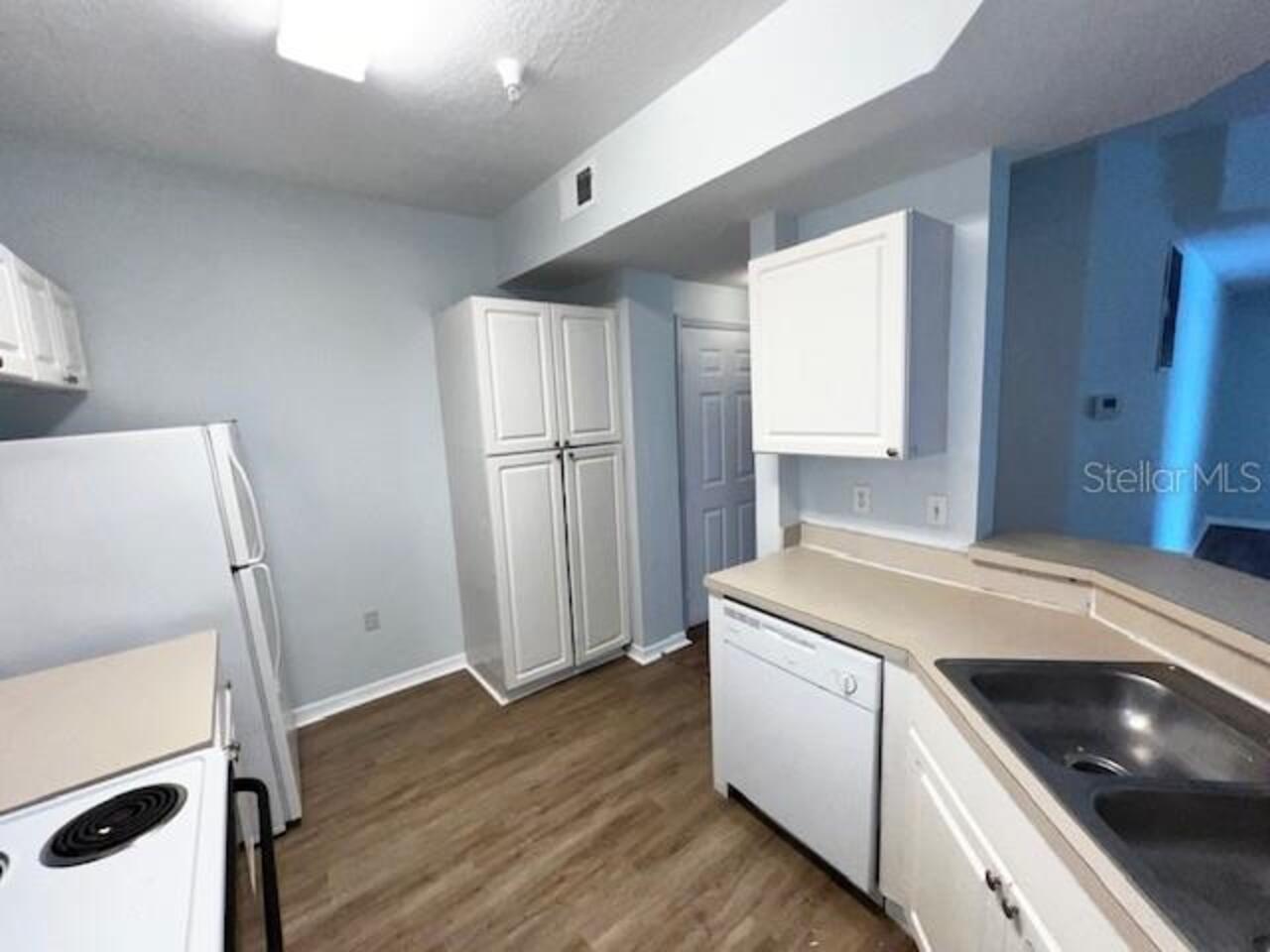 Listing Photo 14
