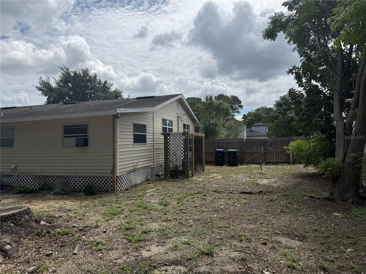 Listing Photo 16