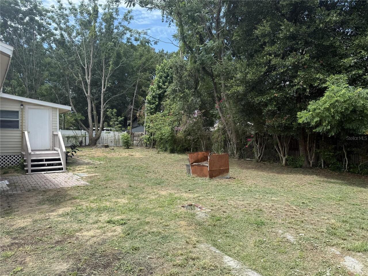 Listing Photo 17