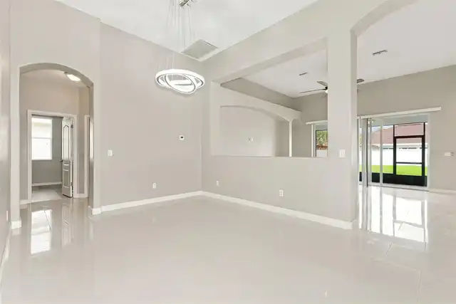 Listing Photo 13