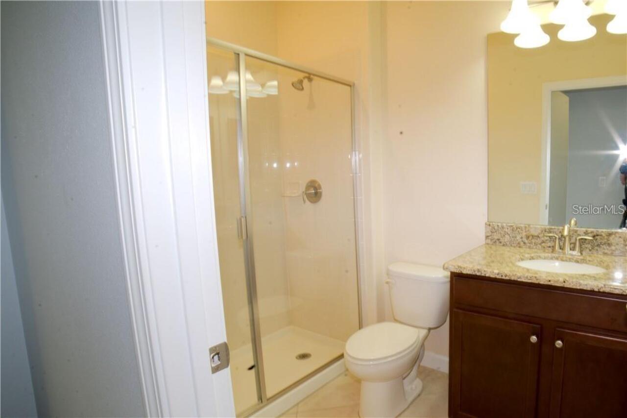 Listing Photo 9