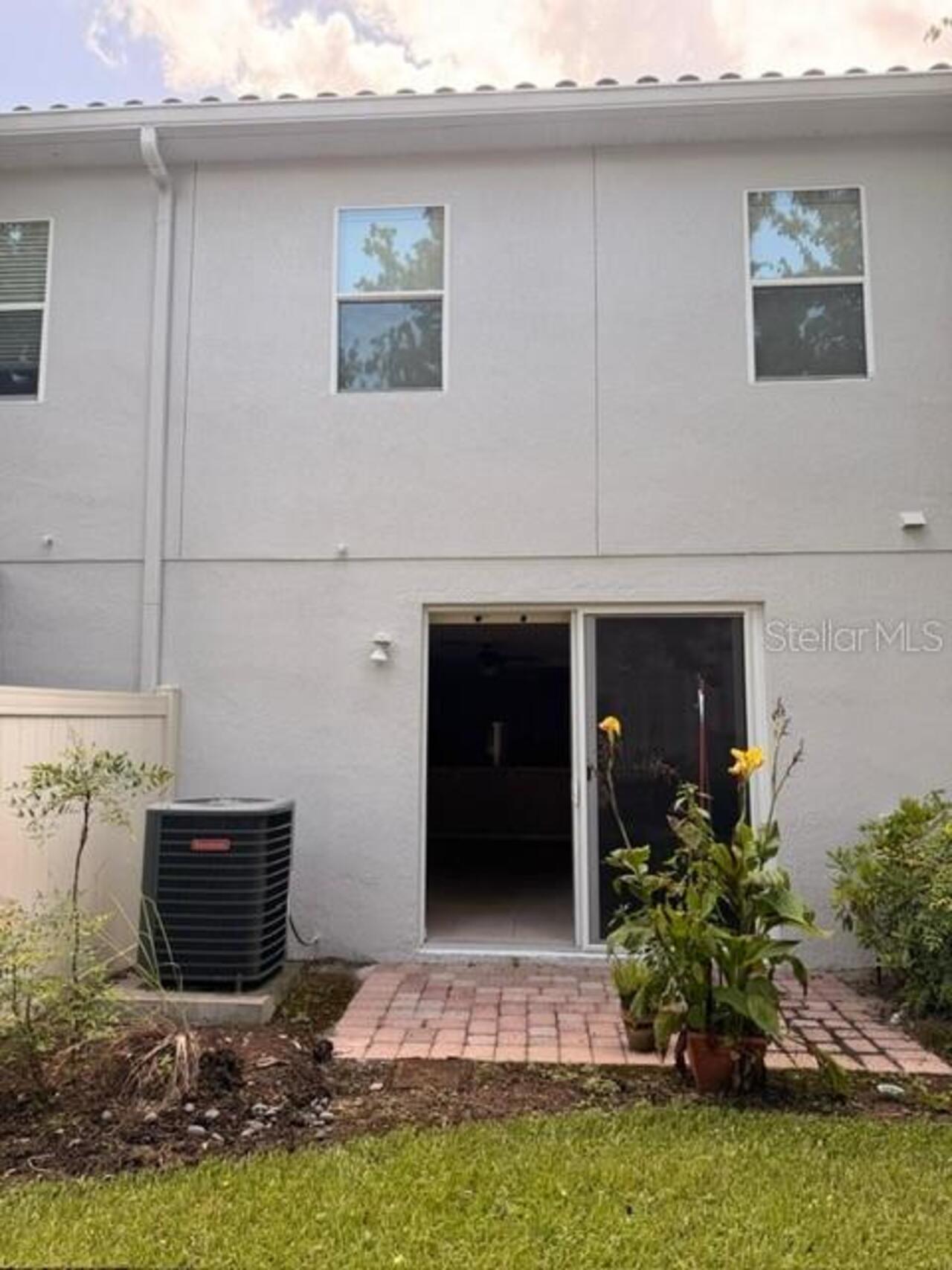Listing Photo 17