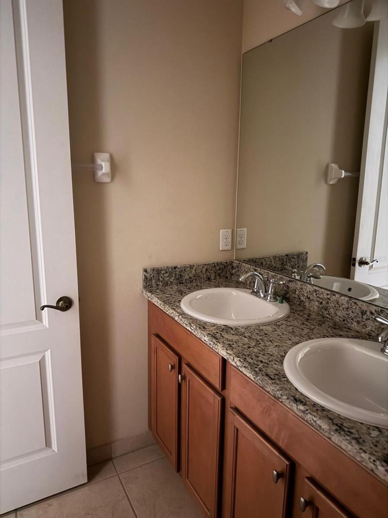 Listing Photo 24