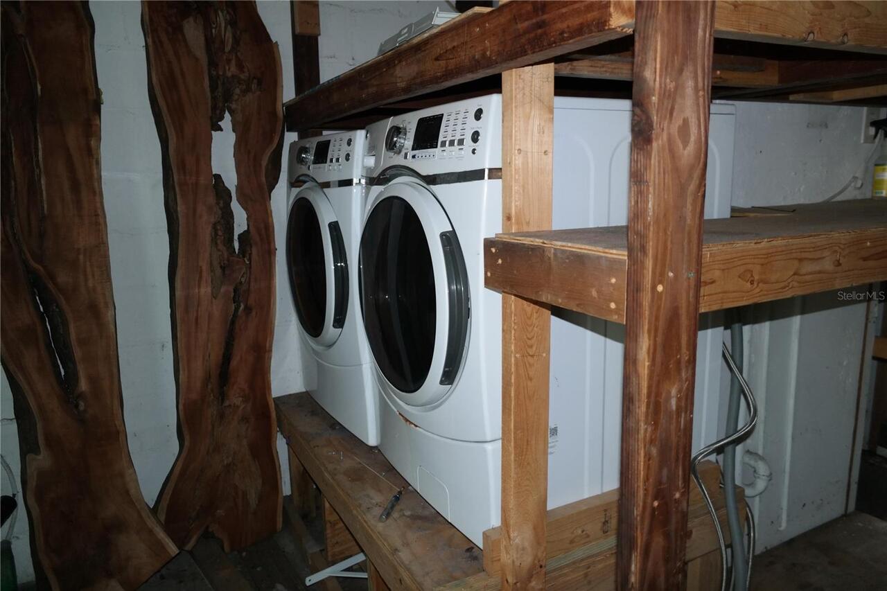 Listing Photo 10