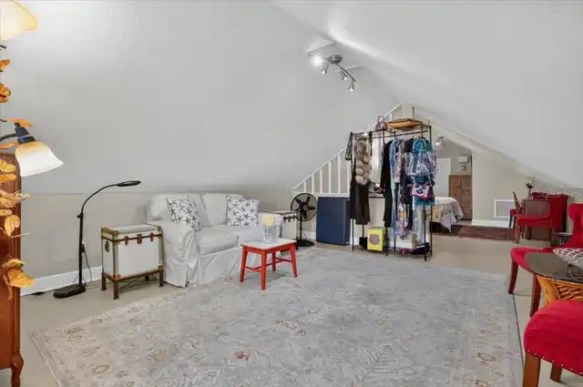 Listing Photo 39