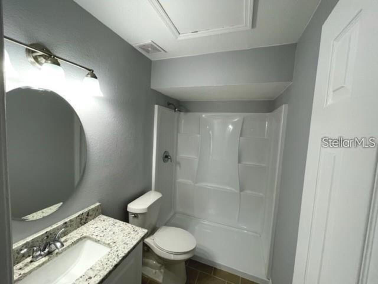 Listing Photo 8