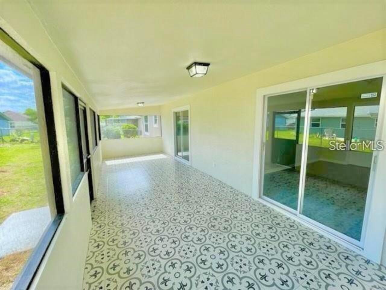 Listing Photo 12