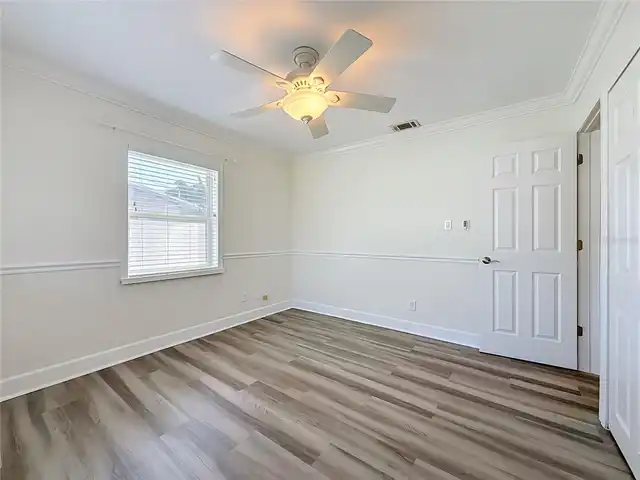 Listing Photo 24