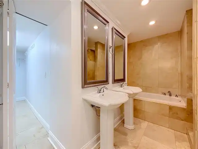 Listing Photo 43