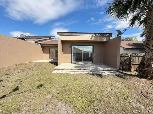 Listing Photo 25