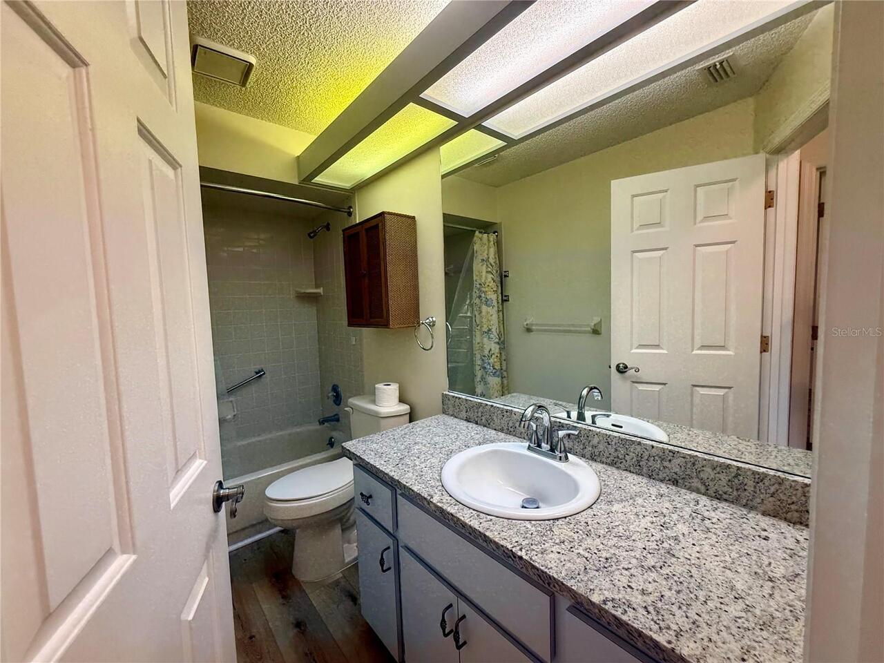 Listing Photo 23