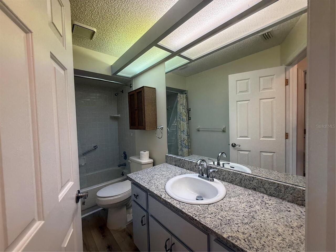 Listing Photo 25