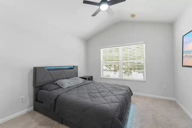 Listing Photo 23