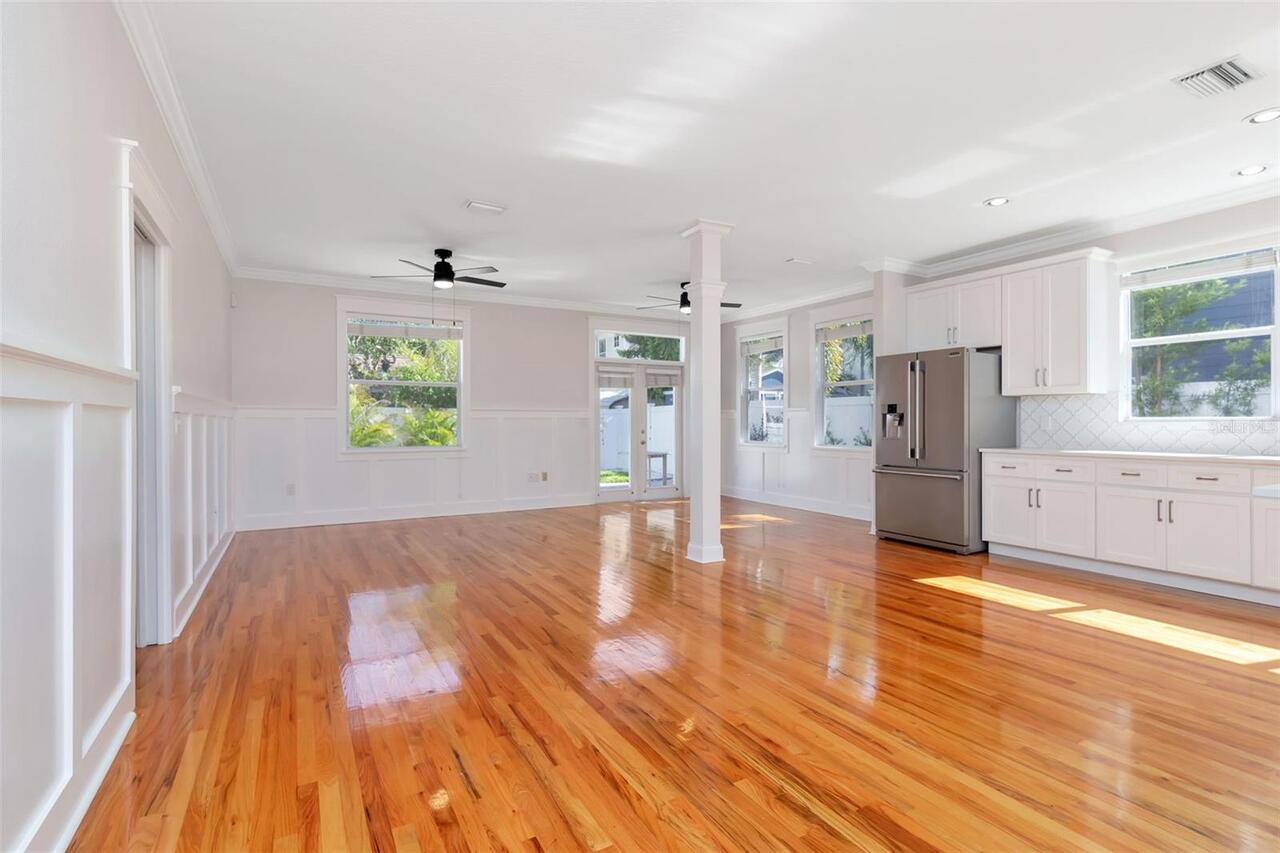 Listing Photo 14