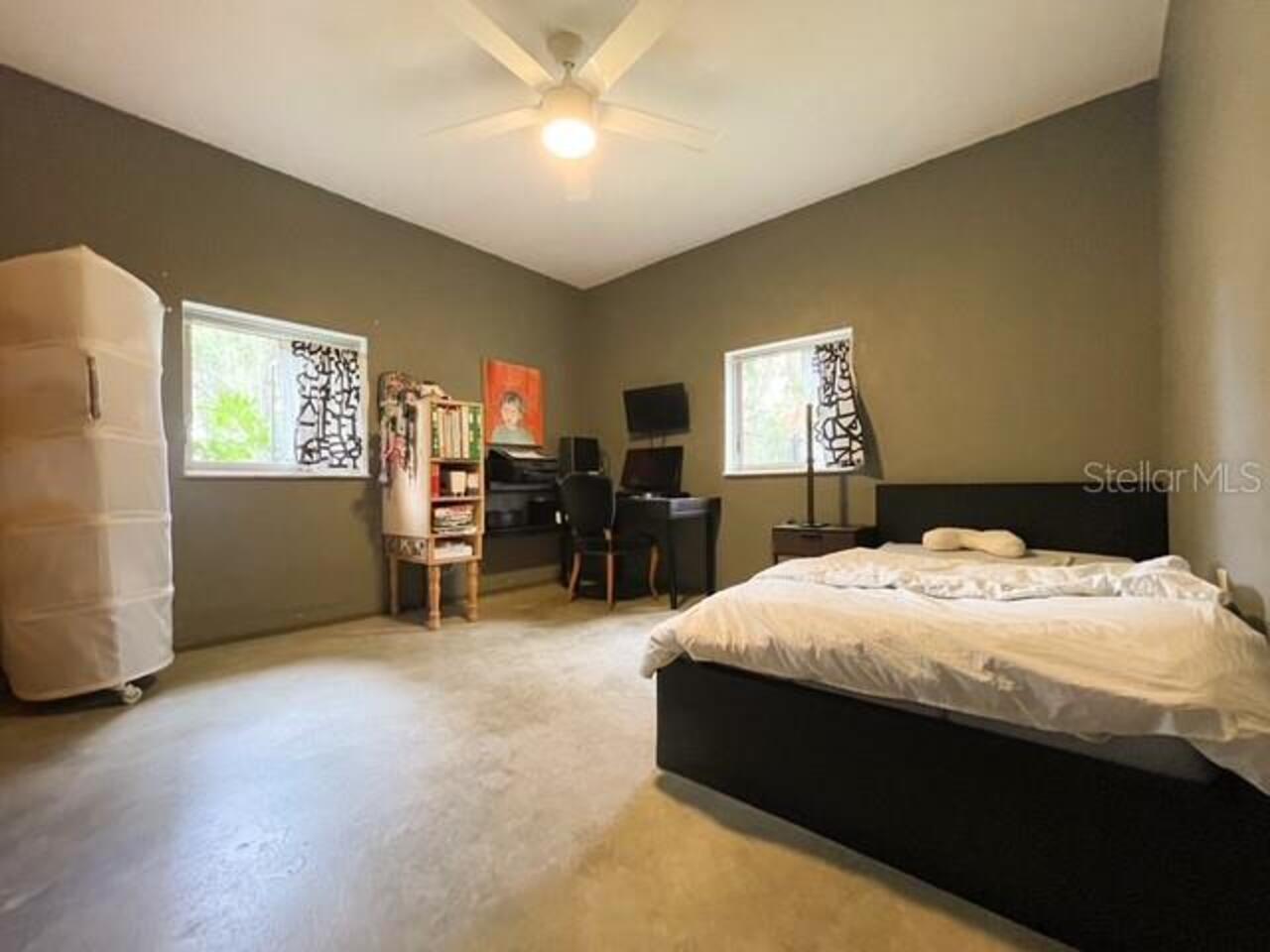Listing Photo 6