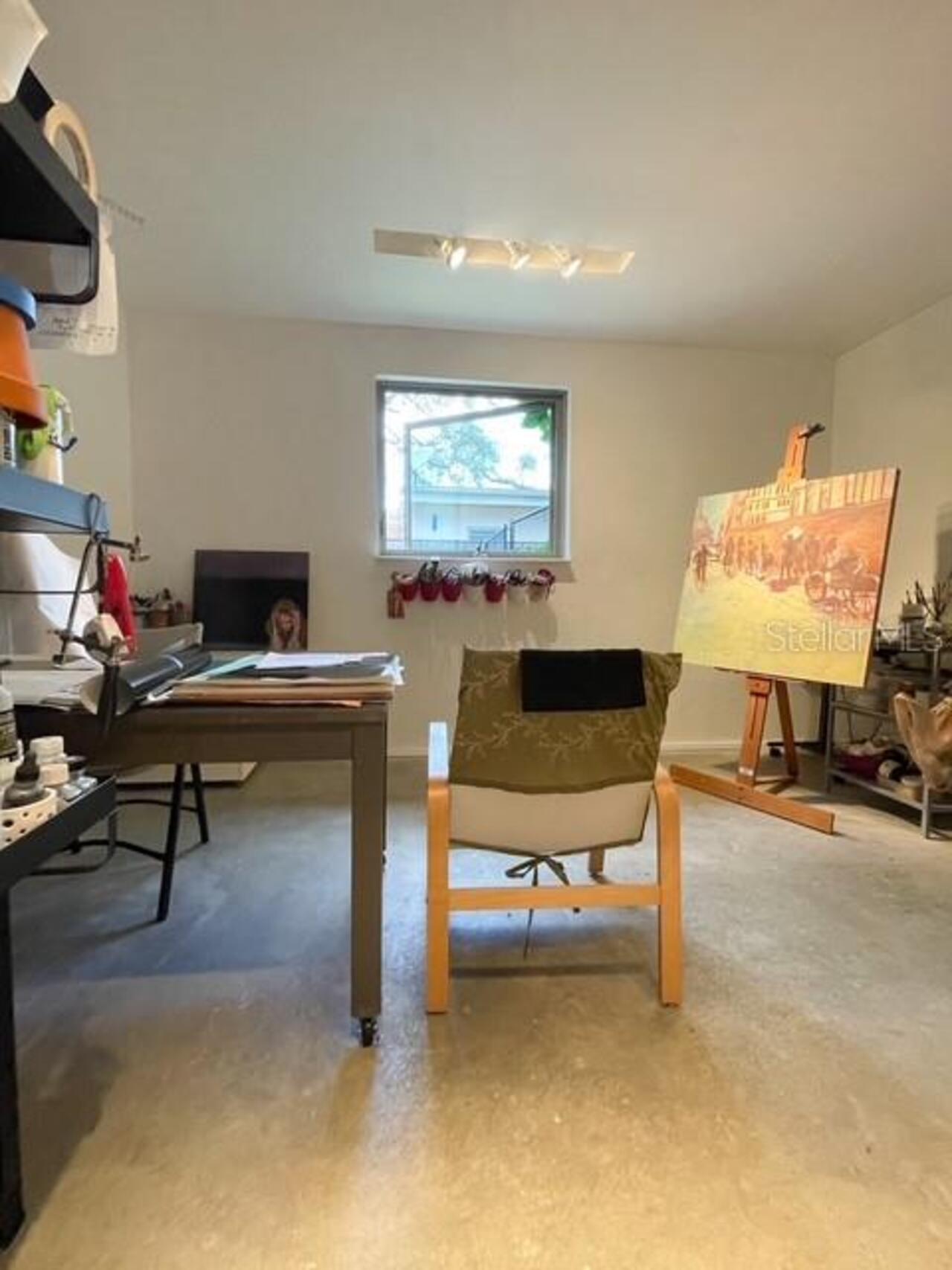 Listing Photo 10