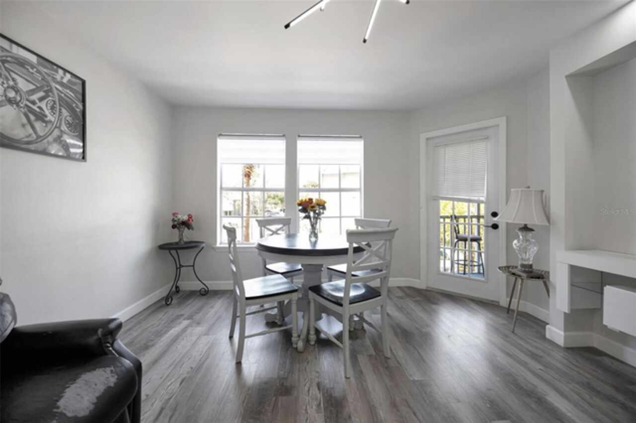 Listing Photo 12