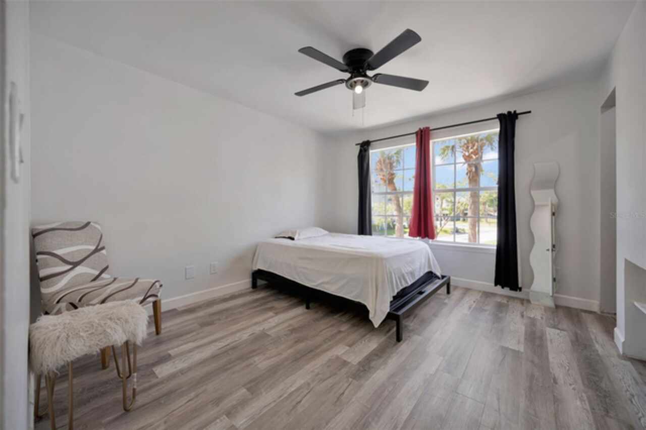 Listing Photo 15