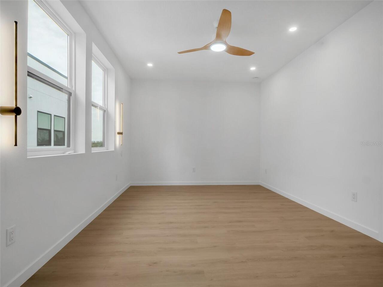 Listing Photo 26