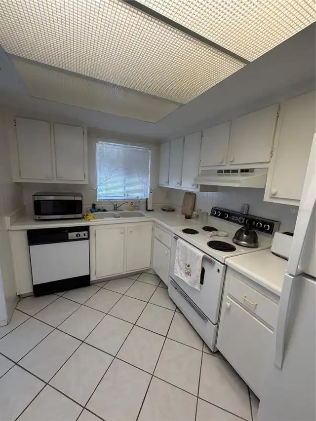 Listing Photo 6
