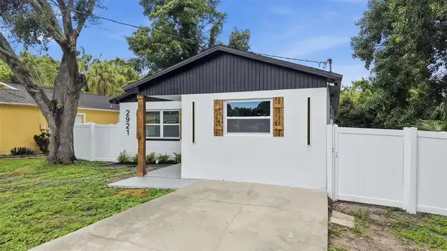 Listing Photo 5