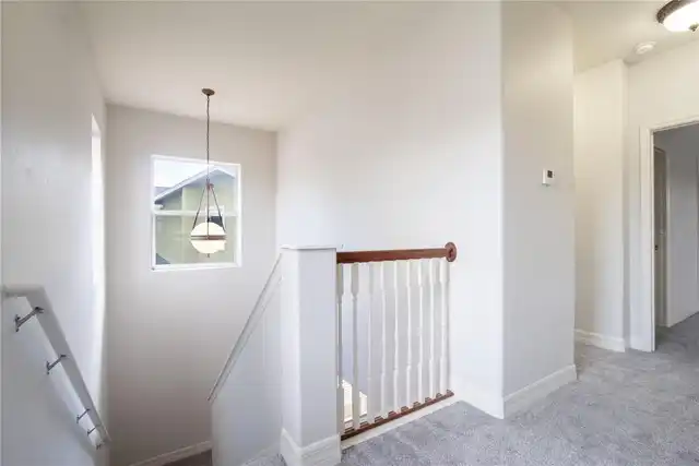 Listing Photo 10