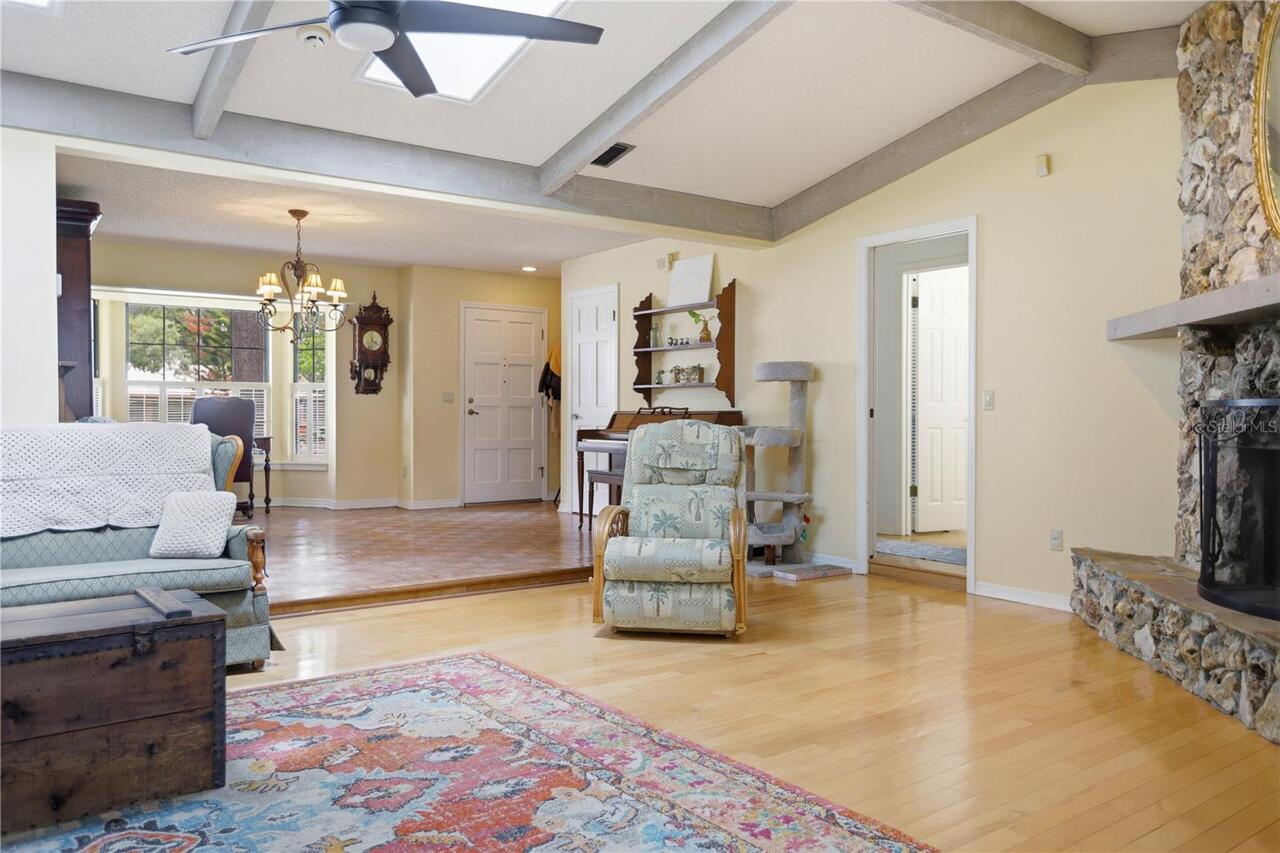 Listing Photo 21