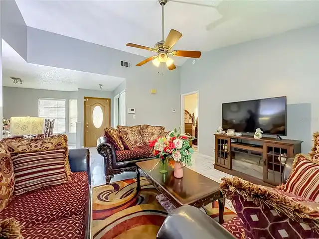 Listing Photo 32