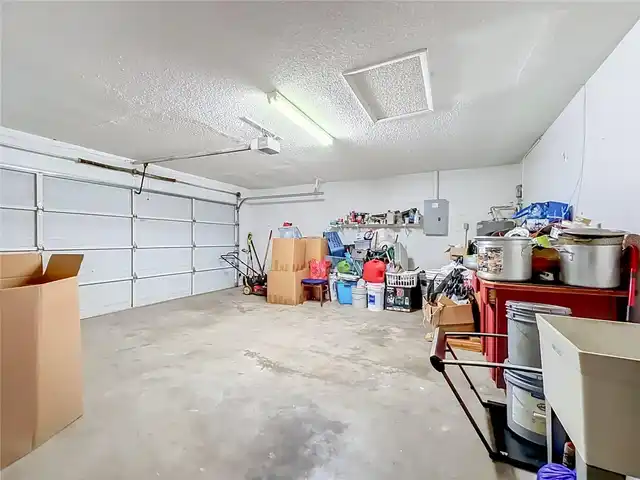 Listing Photo 35