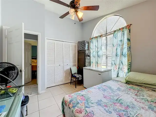 Listing Photo 38