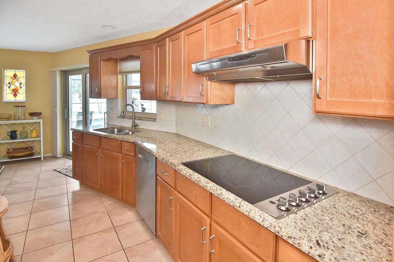 Listing Photo 16