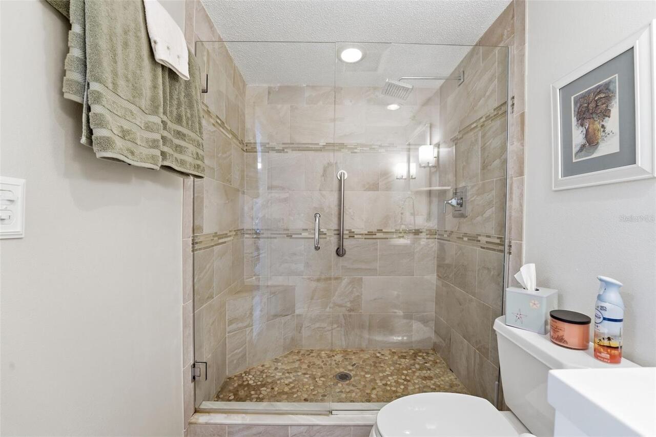 Listing Photo 35