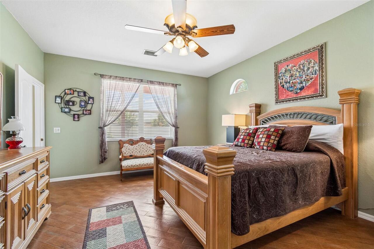 Listing Photo 32