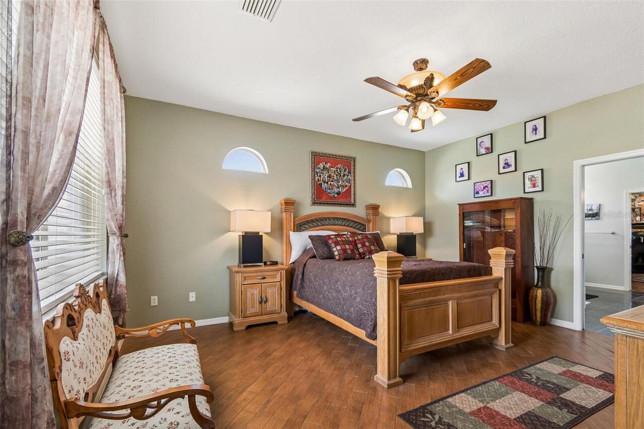 Listing Photo 34