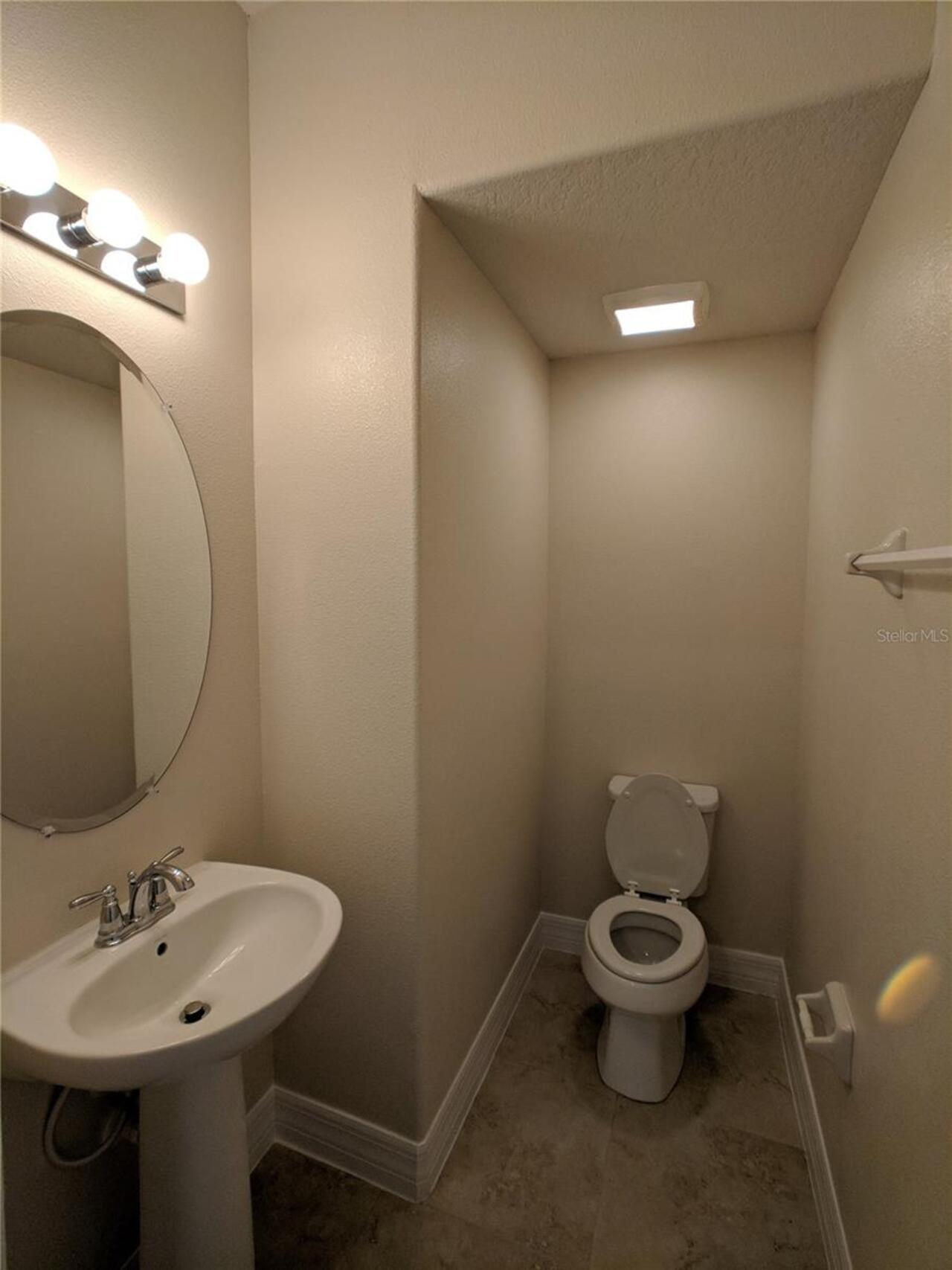 Listing Photo 9
