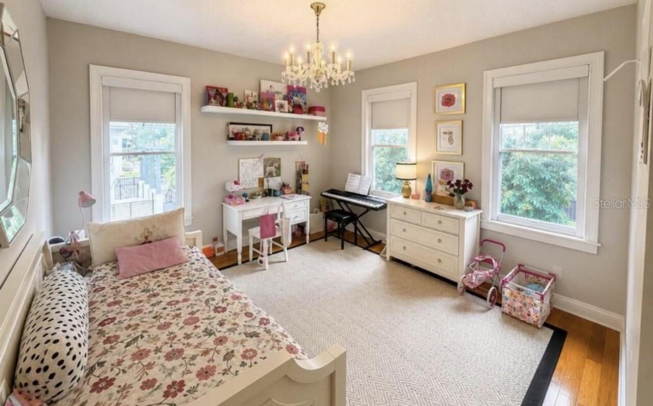 Listing Photo 8