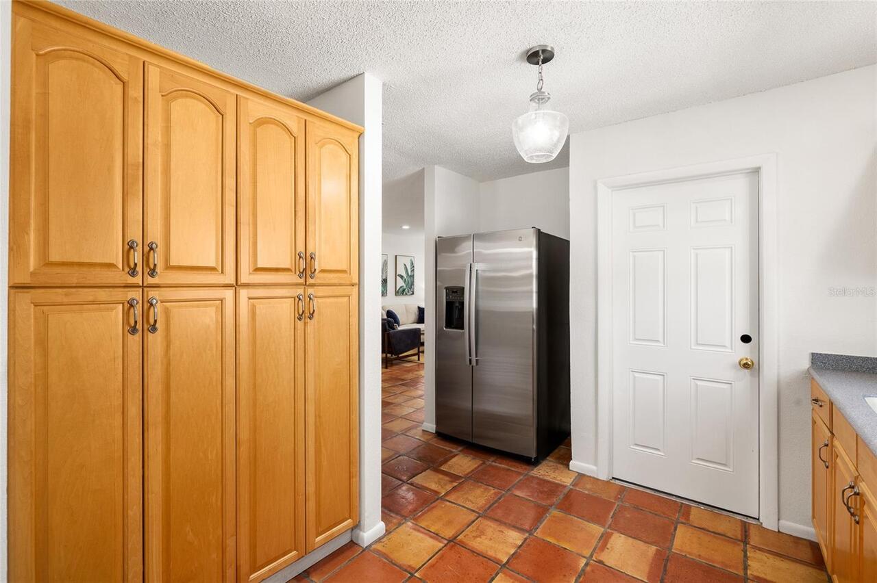 Listing Photo 16
