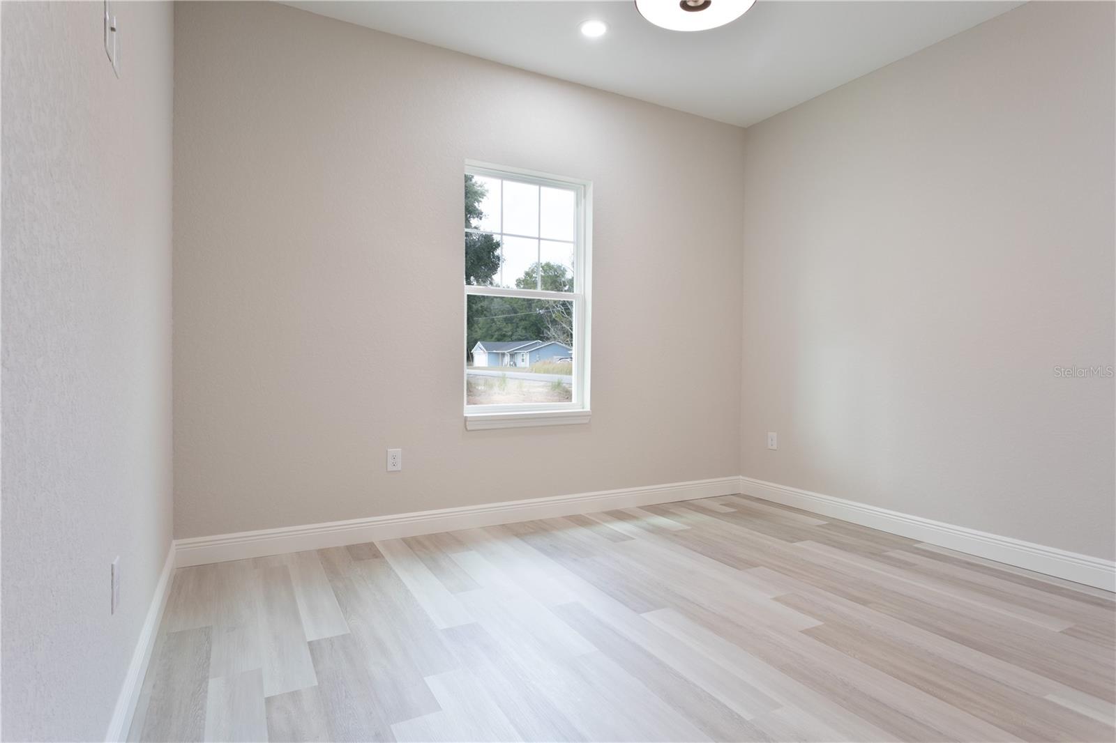 Listing Photo 20