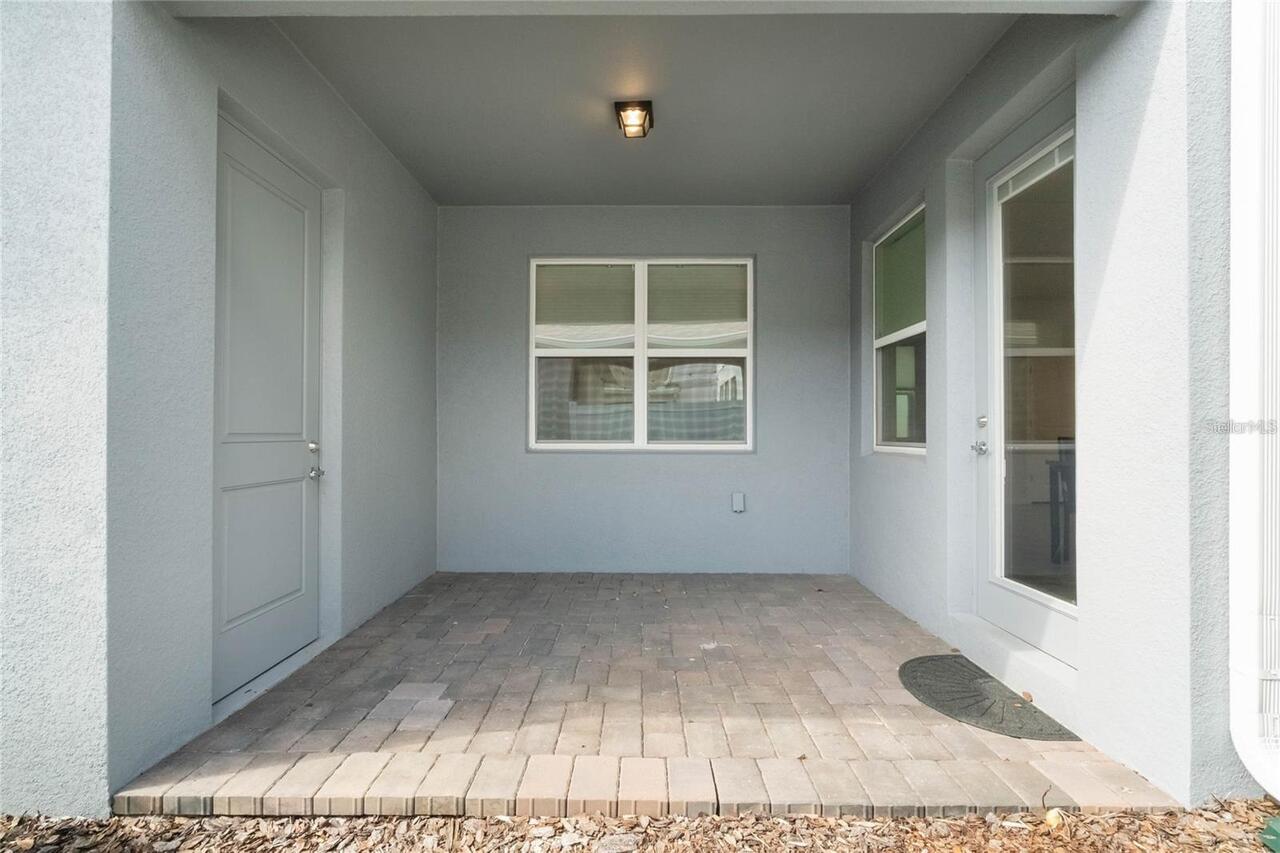 Listing Photo 11
