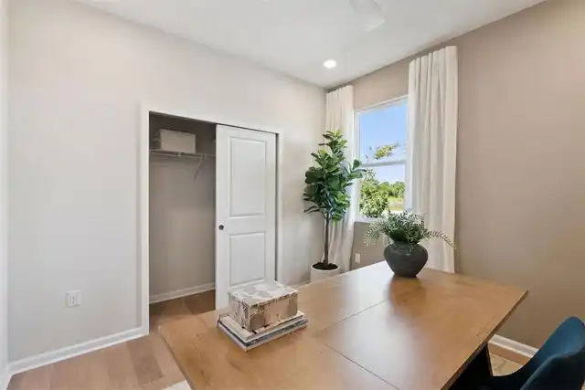 Listing Photo 25